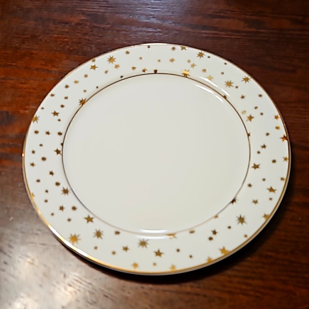 Sakura Galaxy 14k gold trimmed star plate
